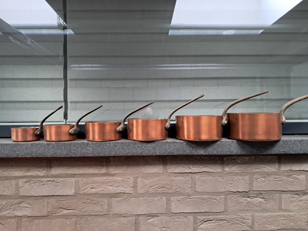 Serie 6 antieke koperen kookpotten, Antiek en Kunst, Ophalen of Verzenden, Koper