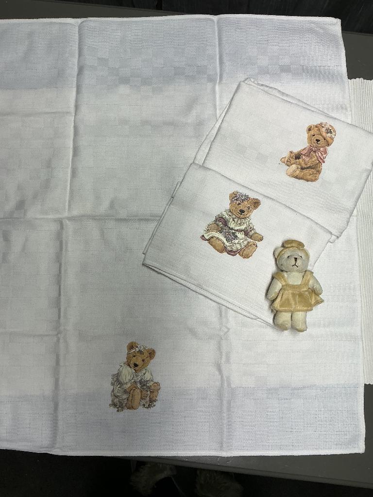 Drie mooie handdoeken met beren 10€, Verzamelen, Ophalen of Verzenden, Nieuw