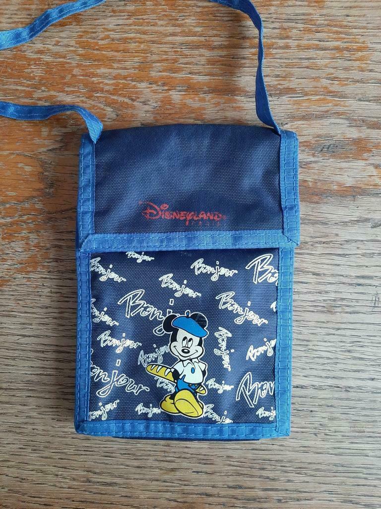 Pochette "Mickey", Bijoux, Sacs & Beauté, Sacs | Sacs à bandoulière, Enlèvement ou Envoi