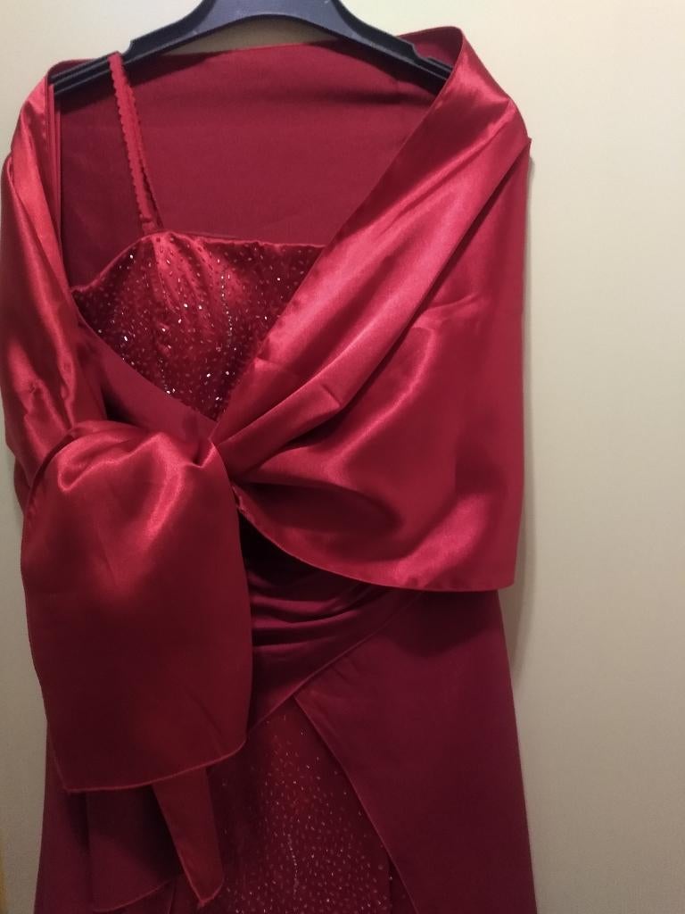Feestkleedje - rood - achteraan met vetersluiting 38/40, Ophalen of Verzenden