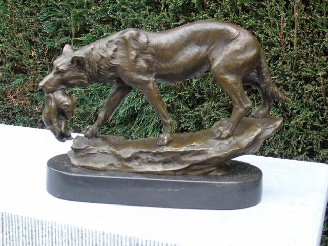 un loup et son petit sur marbre signé, LECOURTIER, Enlèvement ou Envoi, Bronze