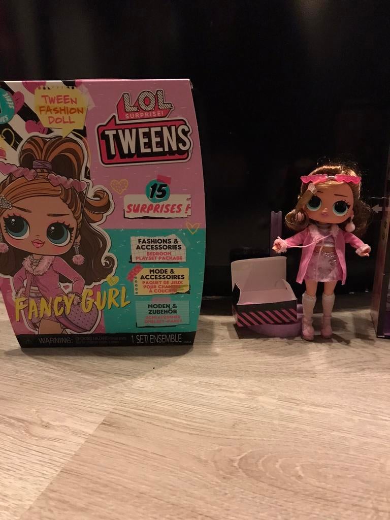 Te koop LOL Tweens, Ophalen of Verzenden, Zo goed als nieuw, Overige typen