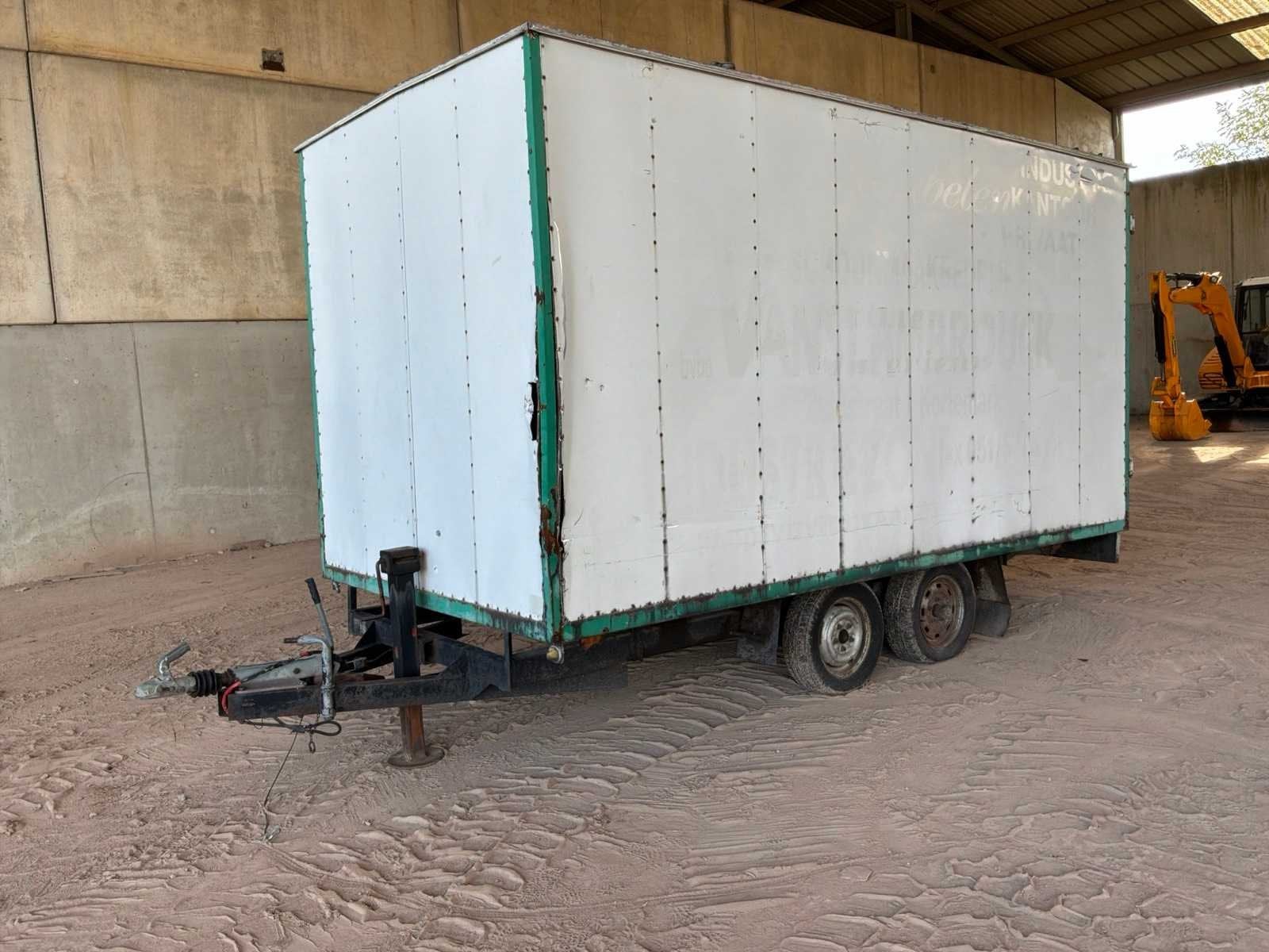 Aanhangwagen met Bobindus stroomgenerator, Gebruikt