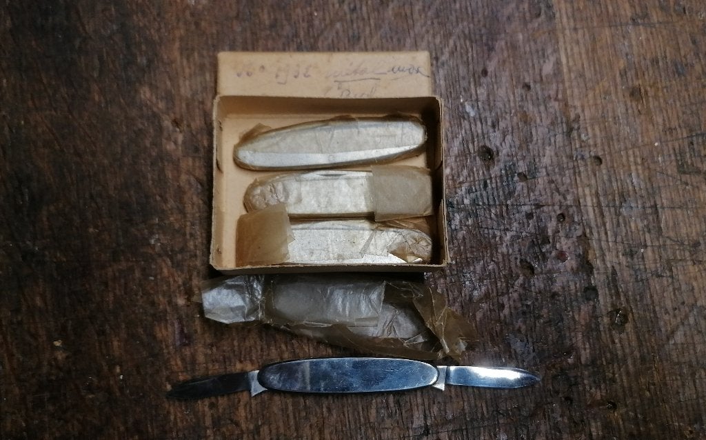 Set van 4 antieke meszakmessen 1932, Verzamelen, Verzenden