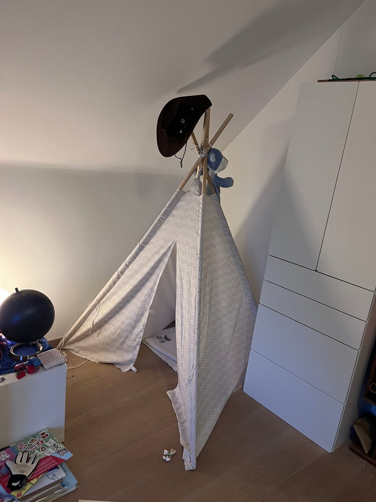 Tipi pour chambre enfant, Enfants & Bébés, Enlèvement, Comme neuf