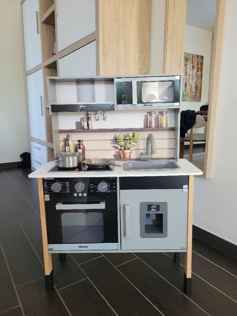 Speelgoedkeuken Miele, Kinderen en Baby's, Speelgoed | Speelkeukens, Ophalen, Zo goed als nieuw, Hout, Speelkeuken