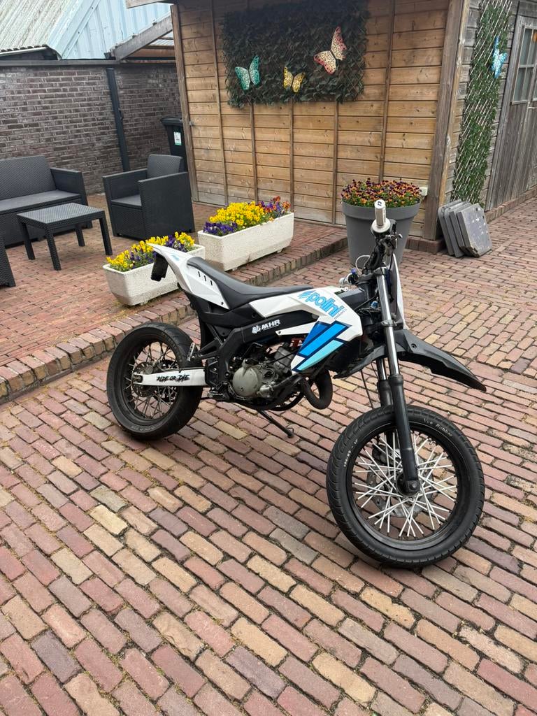 Derbi senda 77, Fietsen en Brommers, Ophalen, Zo goed als nieuw