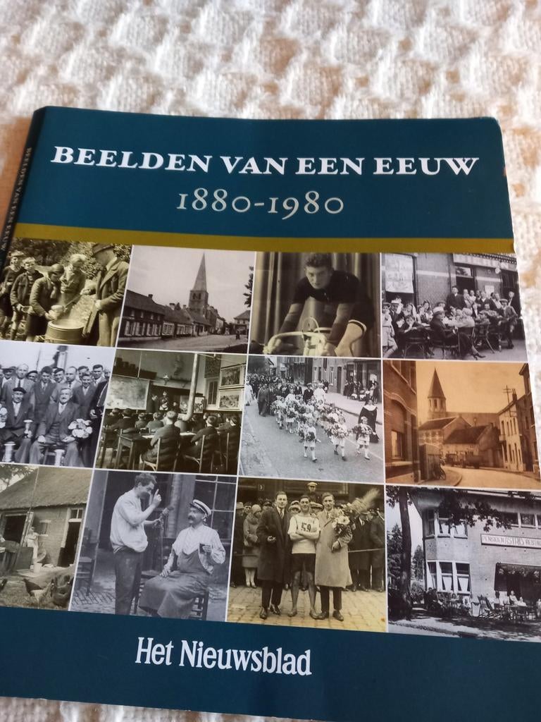 Beelden van een eeuw, Boeken, Geschiedenis | Stad en Regio, Ophalen of Verzenden