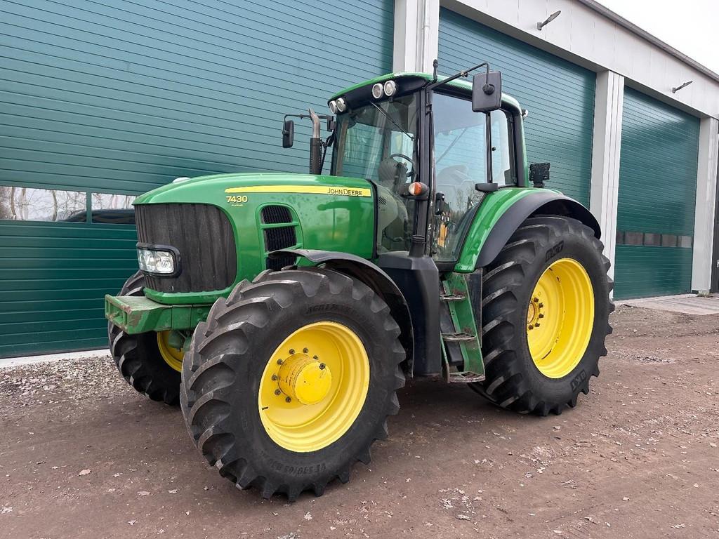 John Deere 7430 PowerQuad - Good tyres, Zakelijke goederen, Landbouw | Tractoren, Meer dan 160 Pk, John Deere