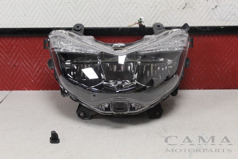 KOPLAMP Yamaha N-Max 125 (N MAX NMAX 125-A) (01-2016/-), Motoren, Dhr. S. di Majo, Gebruikt, Info@cama-motorparts.nl, P.J. Troelstraweg 8 8
3144 CX  MAASSLUIS, NL