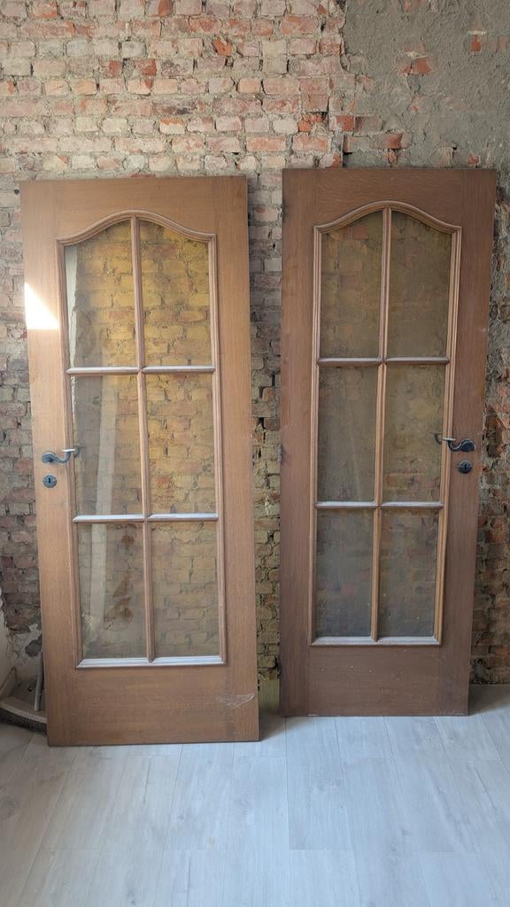 Oude eiken deuren met glas, Doe-het-zelf en Bouw, Deuren en Vliegenramen, Ophalen, Glas