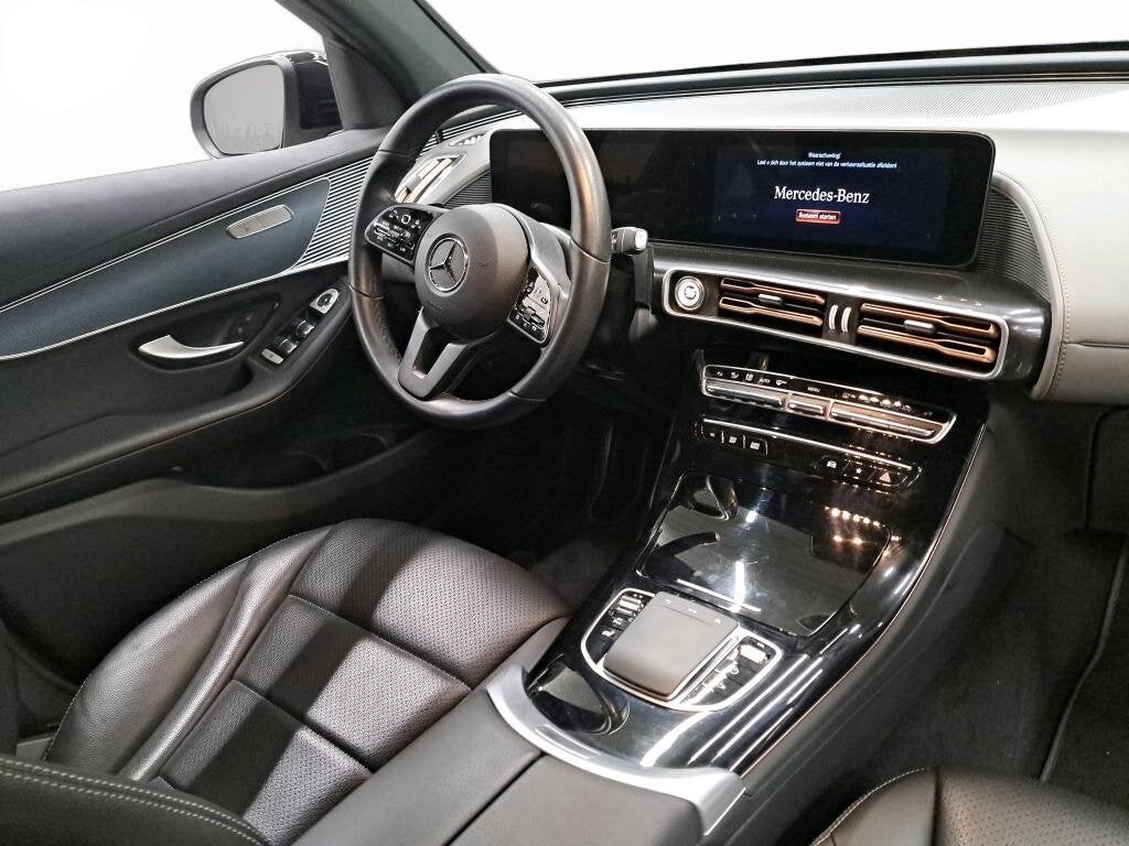 Mercedes-Benz EQC 400 KEYLESS - CAMERA - DODE HOEK, Auto's, Mercedes-Benz, Zwart, 0 kg, 408 pk, 5 zetels
