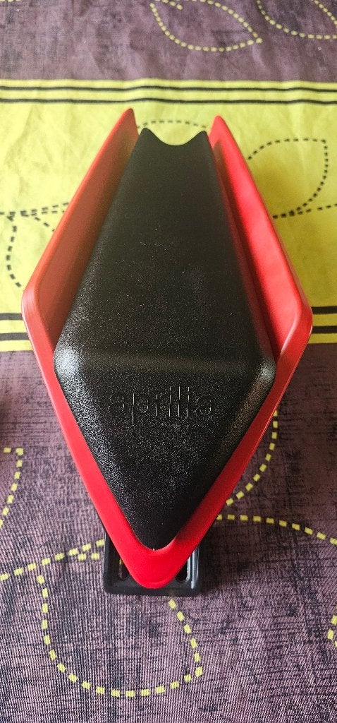 Capot de selle Aprilia RS660 Rouge+Bleu Aliexpress, Motoren, Onderdelen | Overige, Nieuw, Ophalen of Verzenden