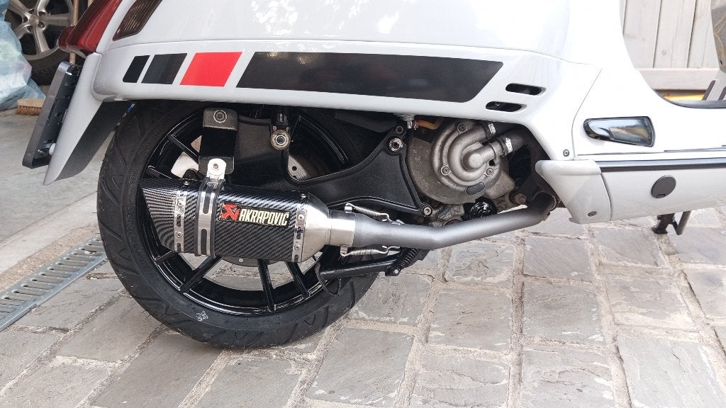 Uitlaat vespa gts super 125, Ophalen, Zo goed als nieuw, Uitlaat, Vespa