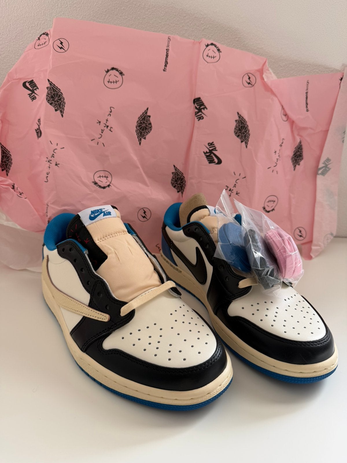 Nike Air Jordan 1 Low Travis Scott Fragment, Enlèvement ou Envoi, Comme neuf