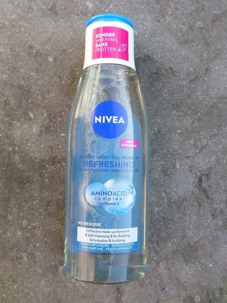 Nivea verfrissende watermake-up remover 200 ml gezicht oren, Ophalen of Verzenden, Nieuw, Gehele gezicht, Reiniging
