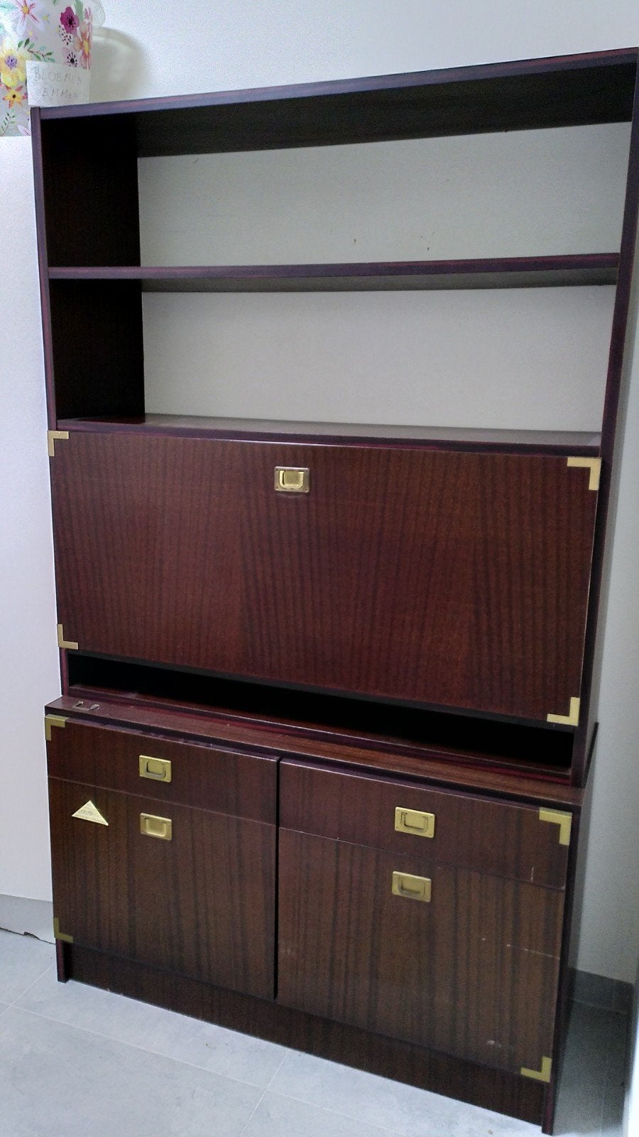 Stevige donkerbruine bureaukast jaren '70, 108 cm, 40 cm, Bureau-armoire combiné, Espace de rangement
