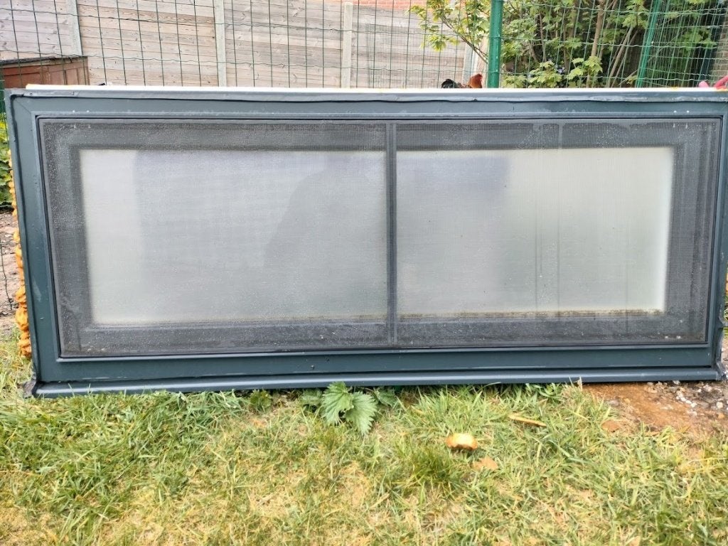 Kipvenster met muggenraam, Double vitrage, Fenêtre de façade ou Vitre, Enlèvement, Utilisé