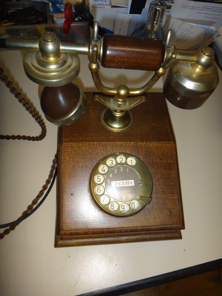 T.K. PTT mooie werkende telefoon., Ophalen of Verzenden, Gebruikt, Met draaischijf