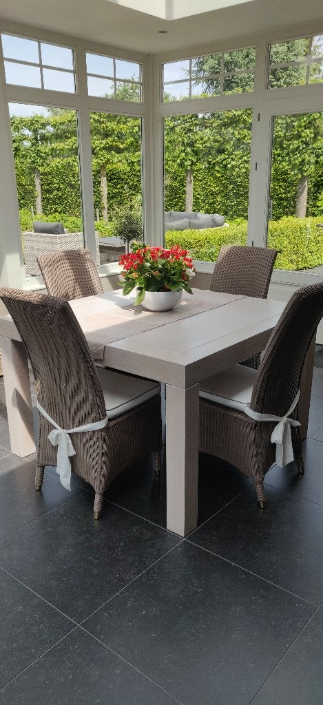 tafel en stoelen, Ophalen, Vier personen, 100 tot 150 cm, 100 tot 150 cm