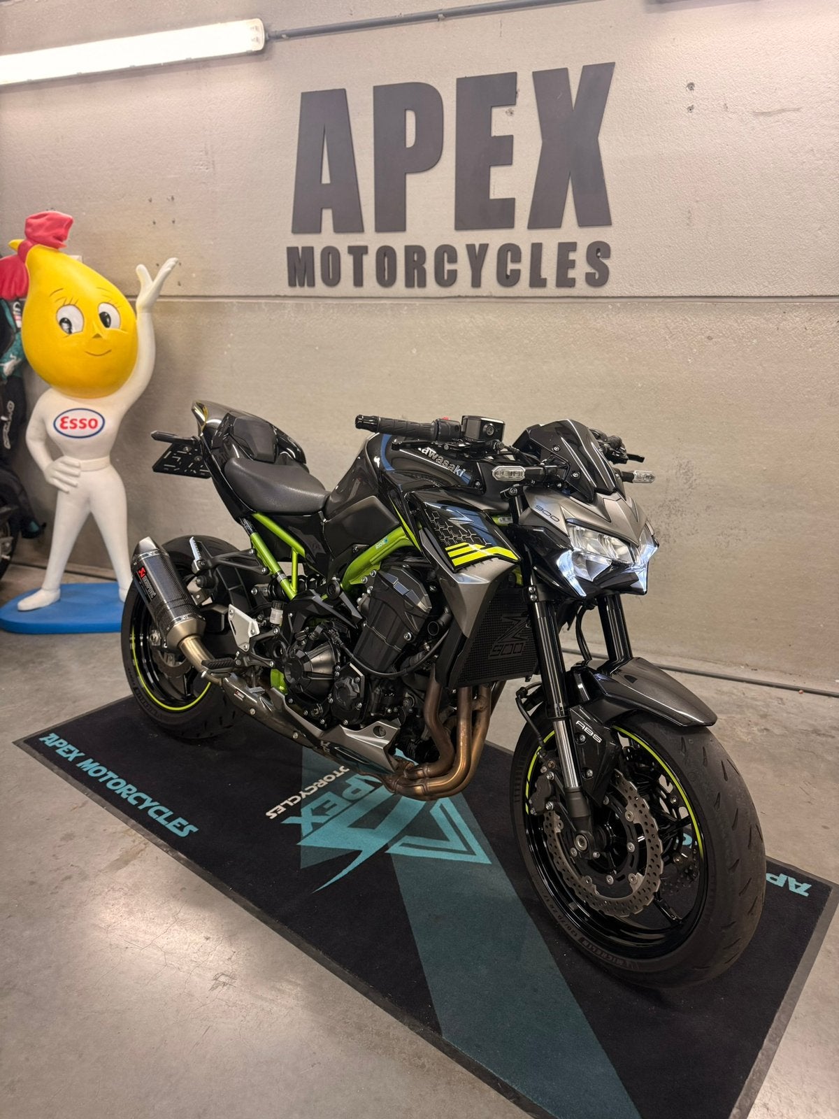 Kawasaki Z900 Performance - Akrapovic - 14 488 KM - 2020, Motoren, Occasion, 4 cilinders, Motorrijbewijs A, 948 cc