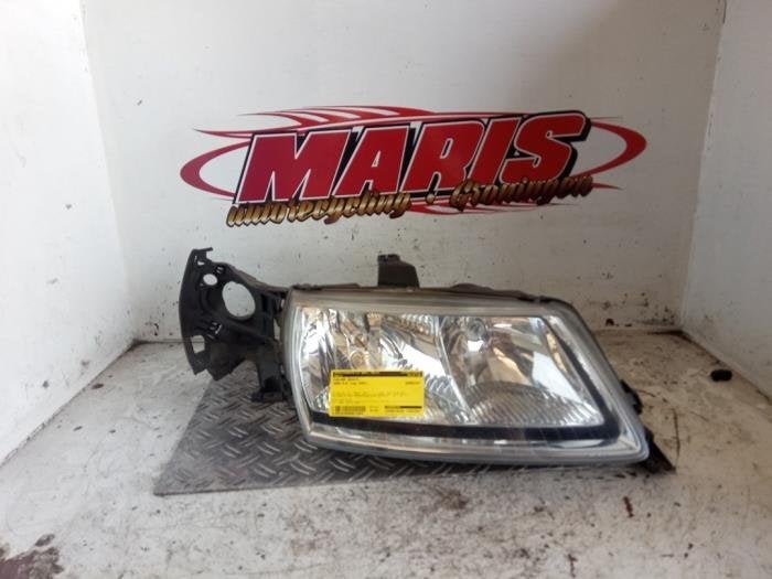 Koplamp rechts van een Saab 9-5, Gebruikt, -, -, -