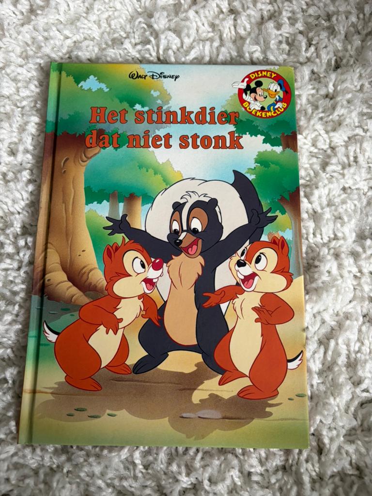 Disney boekenclub - Het stinkdier dat niet stonk, Ophalen of Verzenden, Gelezen, Jongen of Meisje, Fictie algemeen