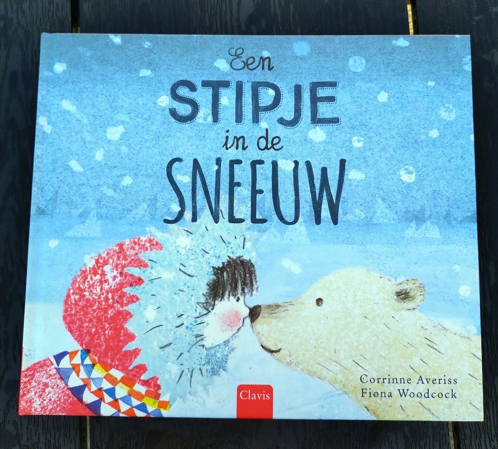 Corrinne Averiss - Een stipje in de sneeuw, Livres, Enlèvement ou Envoi, Corrinne Averiss