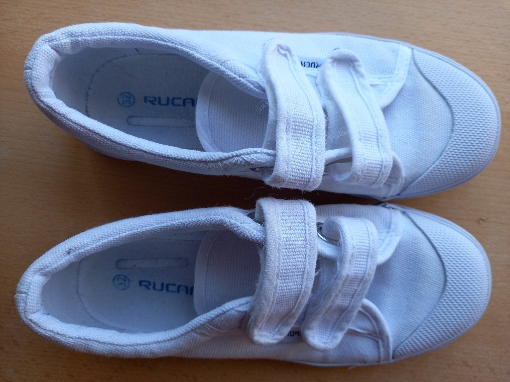Chaussons de sport Rucanor taille 32 en parfait état, Garçon ou Fille, Enlèvement ou Envoi, RUCANOR., Comme neuf