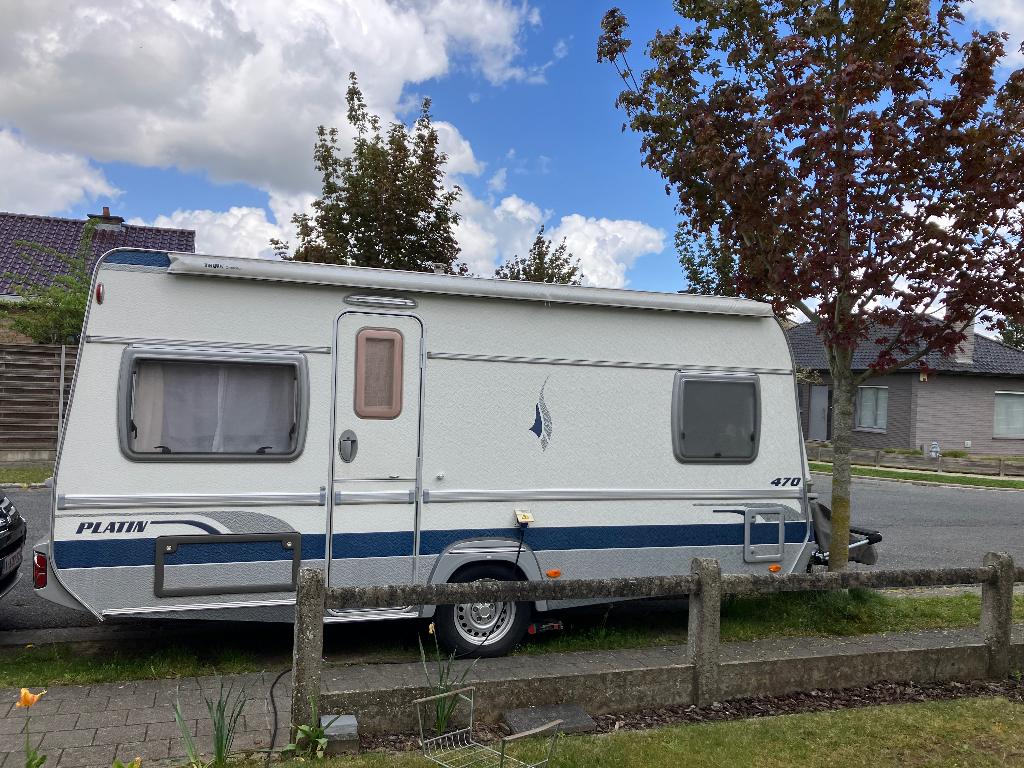 Caravan Fendt Platin 470, Caravans en Kamperen, Omvormbare zithoek, Rondzit, Particulier, Schokbreker