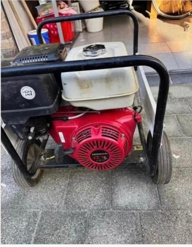 Honda stroom groep /3,5,,kw, Gsm/0499767500, Doe-het-zelf en Bouw, Ophalen, Gebruikt, Minder dan 5 kVA, Benzine
