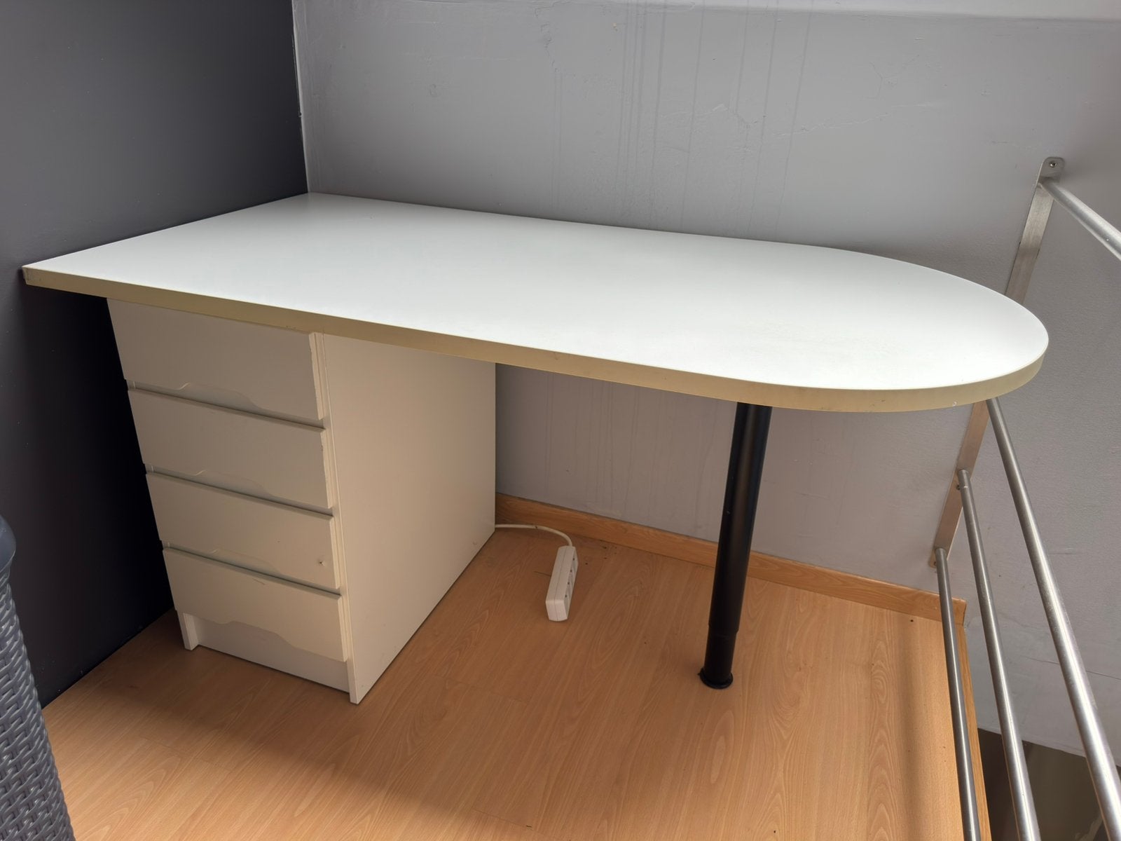 Bureau met ladeschap, Ophalen, Gebruikt, Met lades, Schoolbureau
