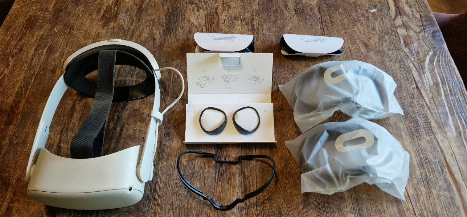 Oculus/Meta Quest 2 (128GB) - Zeer Nette Staat + Accessoires, Consoles de jeu & Jeux vidéo, Virtual Reality, Enlèvement ou Envoi