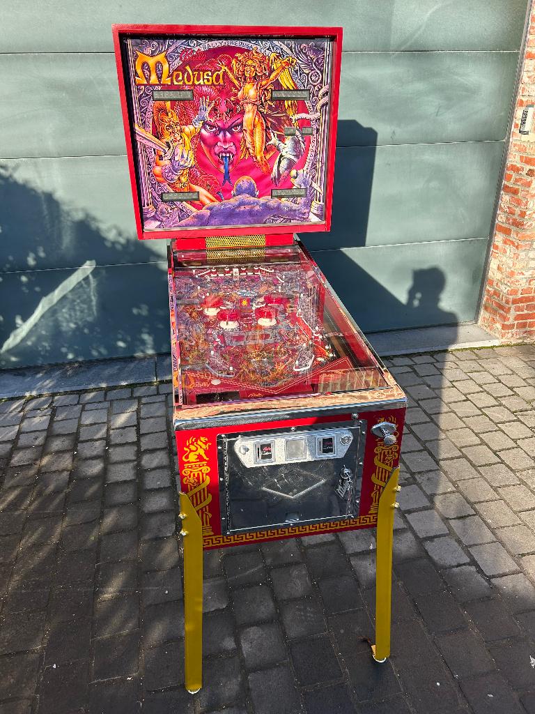 Flipperkast Bally Medusa, Ophalen, Zo goed als nieuw, Flipperkast, Bally