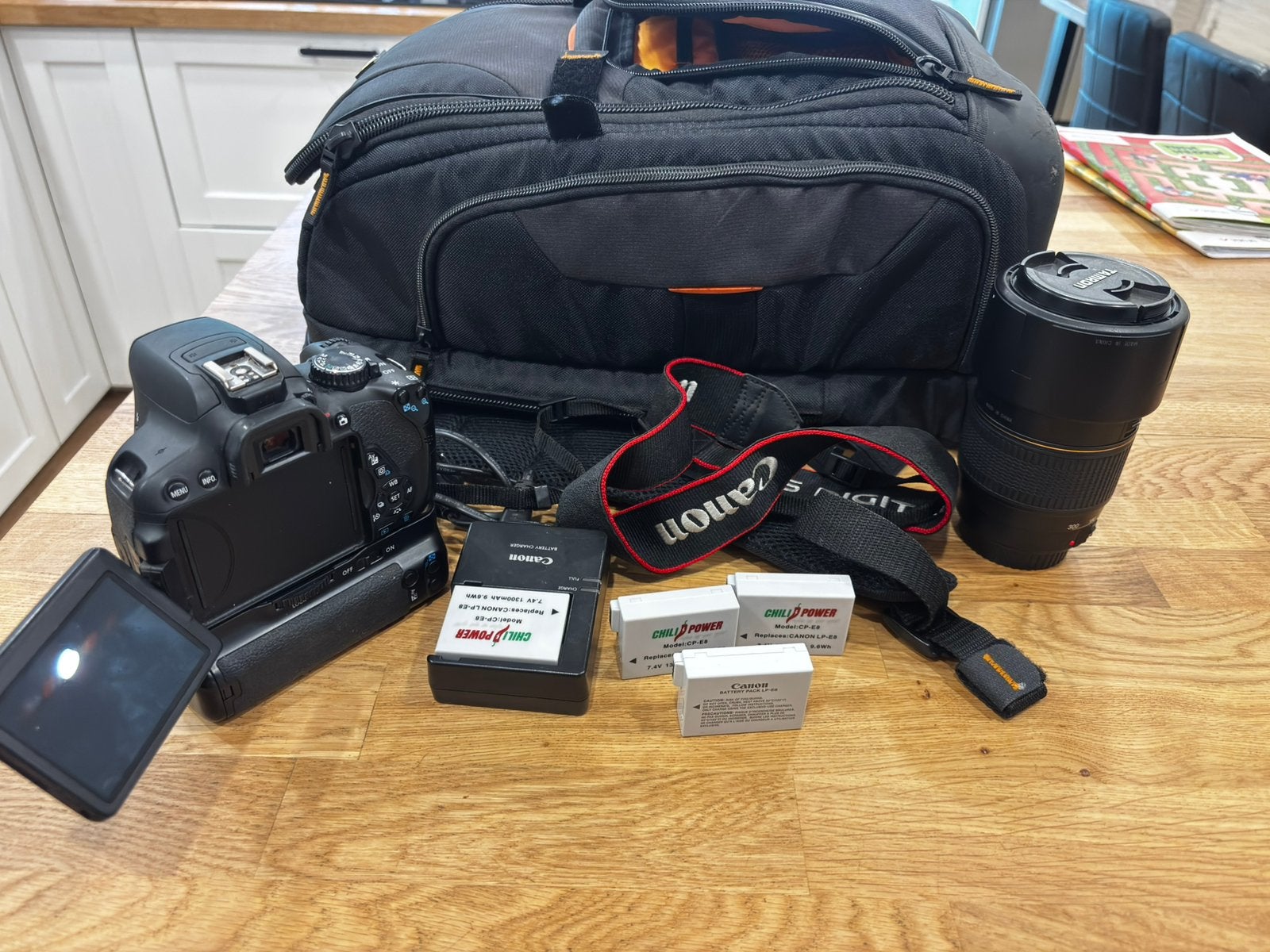 Canon 650d, TV, Hi-fi & Vidéo, Caméscopes numériques, Enlèvement ou Envoi, Comme neuf, Canon
