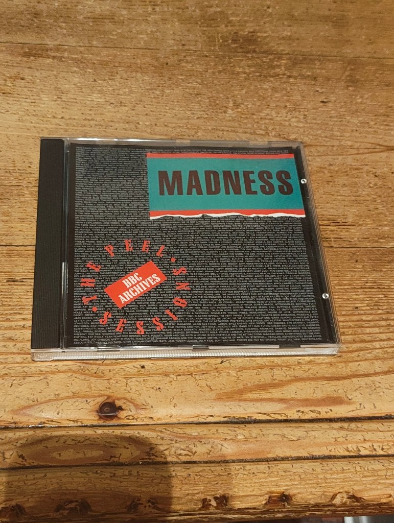 Cd van Madness, CD & DVD, CD | Rock, Enlèvement ou Envoi, Comme neuf, Autres genres