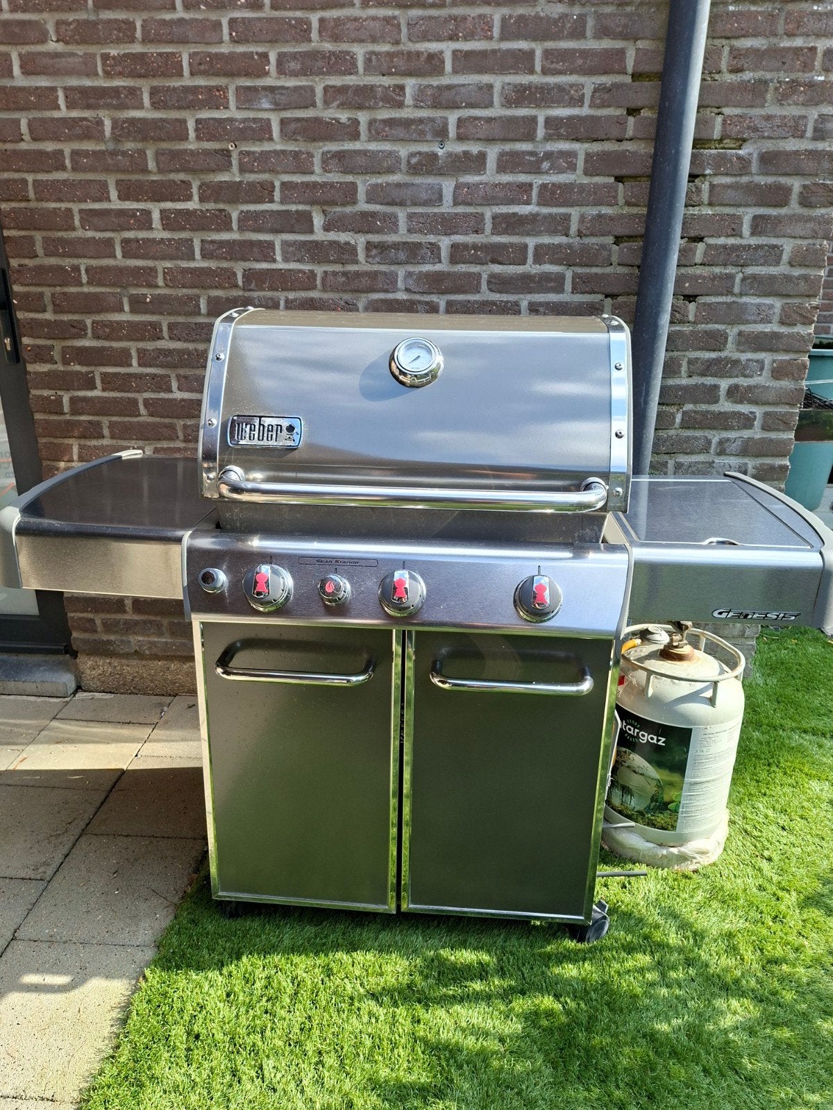 Bbq weber genesis te koop in goede staat met nieuwe branders, Enlèvement
