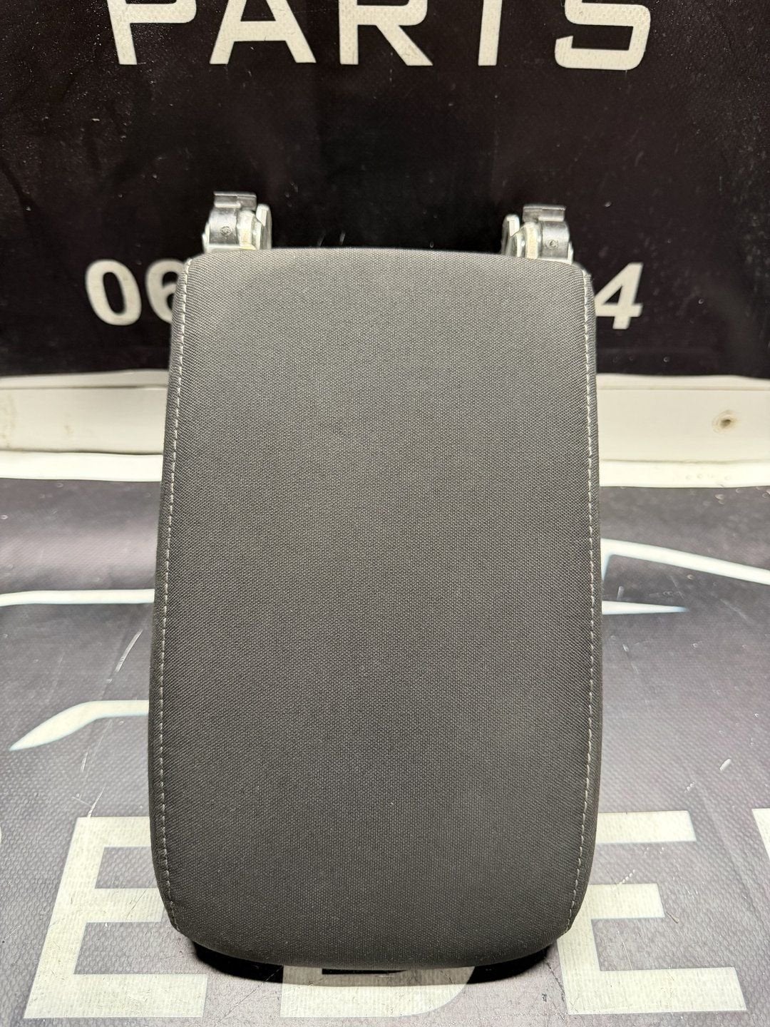 VW Touran 5T Tiguan AD1 5NA Seat Tarraco Armsteun 5TA864207B, Seat, Gebruikt, -, -