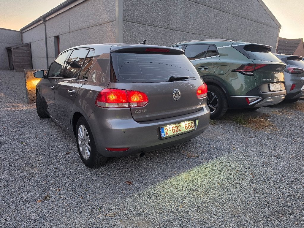 Golf 6, Autos, Cuir, 4 portes, Boîte manuelle, Entretenue par le concessionnaire