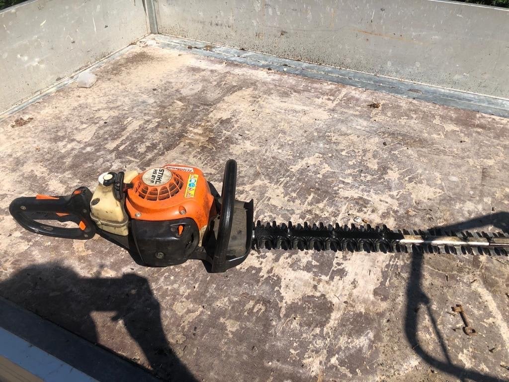 stihl HS 81 R, Jardin & Terrasse, Taille-haies, Enlèvement, Utilisé, Essence, Stihl