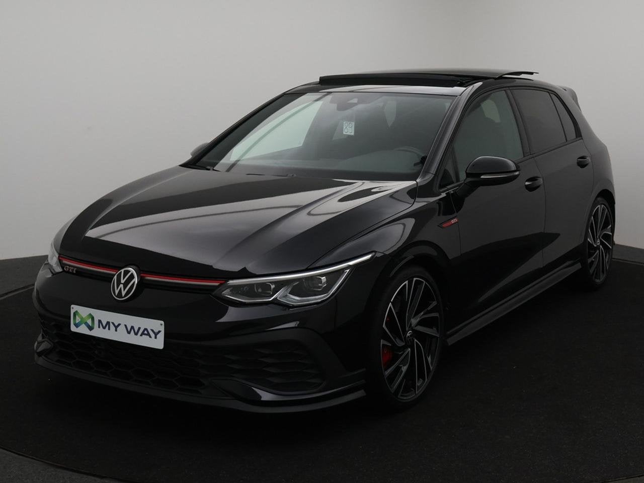 Volkswagen Golf VIII GTI Golf 2.0 TSI GTI Clubsport OPF DSG, Auto's, Automaat, Zwart, Adaptive Cruise Control, Golf