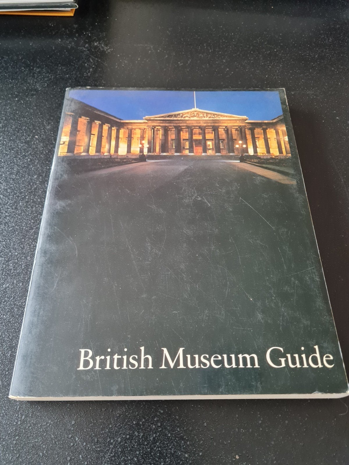 British museum guide, Ophalen