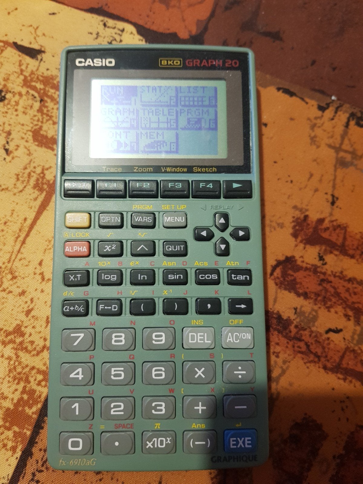 Calculatrice Casio 8ko graphic 20, Divers, Calculatrices, Enlèvement ou Envoi