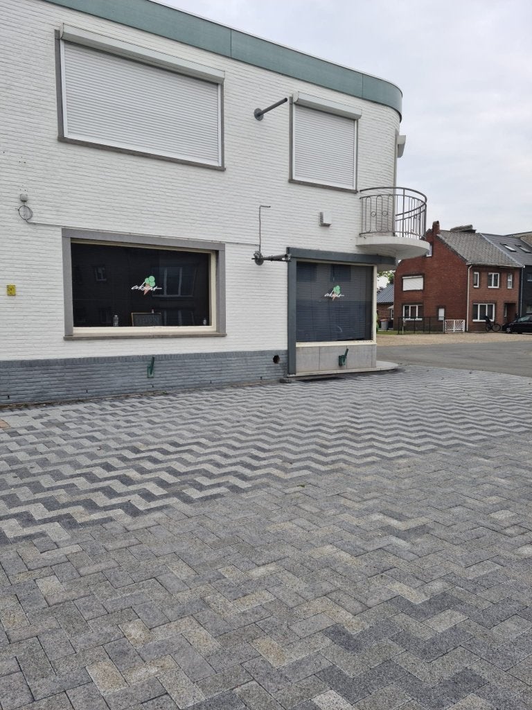 Handelsruimte te huur, 4 pièces, En direct du propriétaire, Maison individuelle, Maasmechelen