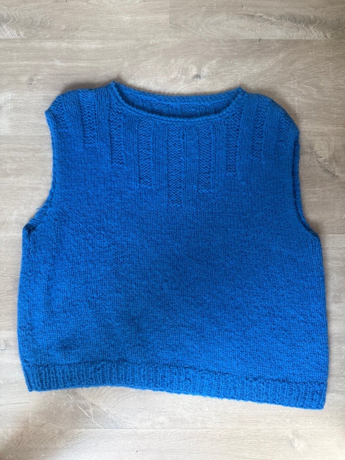 Handgemaakt wollen blousje, Vêtements | Femmes, Blouses & Tuniques, Enlèvement, Neuf, Taille 42/44 (L), Bleu