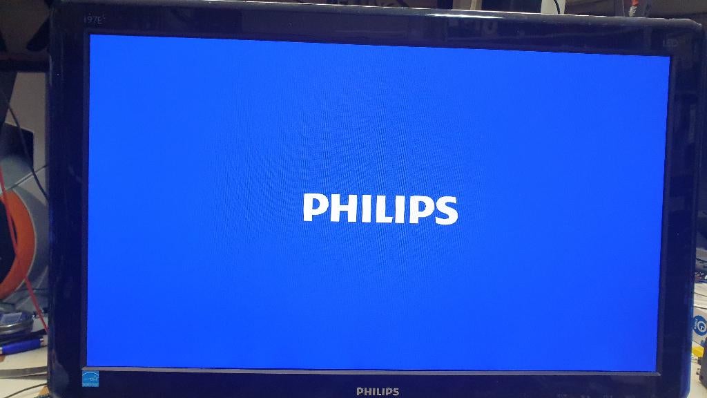 jw1397: Monitor LCD scherm 19,7" philips 197E3L, Computers en Software, Monitoren, Gebruikt, Ophalen of Verzenden, DVI, LED