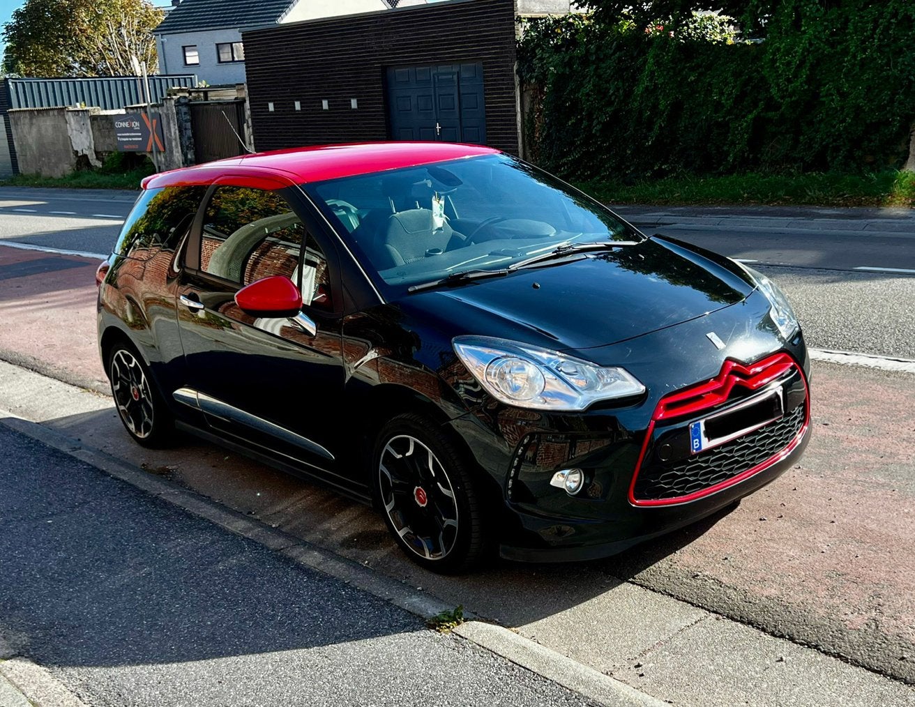 Citroën DS3 1.6 THP 150 pk Sport Chic, Auto's, Automaat, Stof, Zwart, Grijs