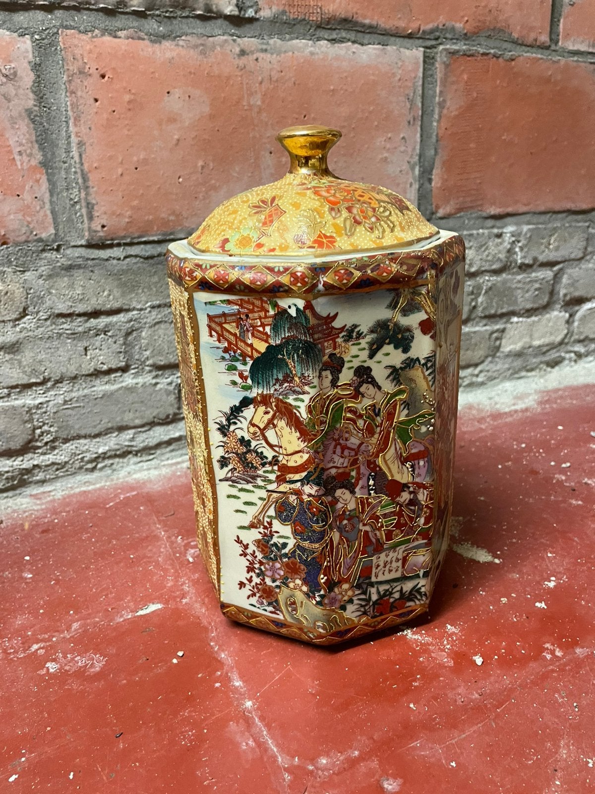 Zeshoekige Chinese porseleinen gemberpot, Antiek en Kunst, Antiek | Keramiek en Aardewerk, Ophalen