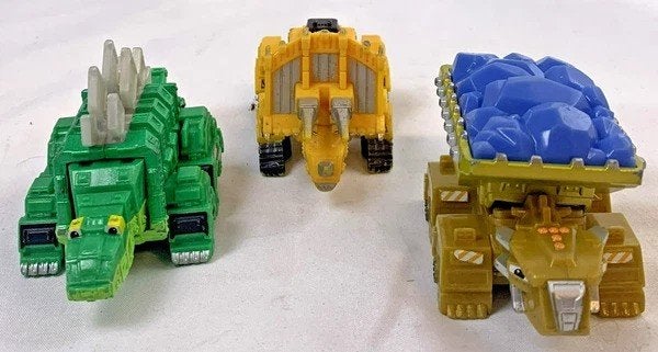 Dinotrux Mattel Garby Wrecka Dozer metaal 3 Figuren Set, Verzenden, Overige figuren, Zo goed als nieuw, Beeldje of Figuurtje