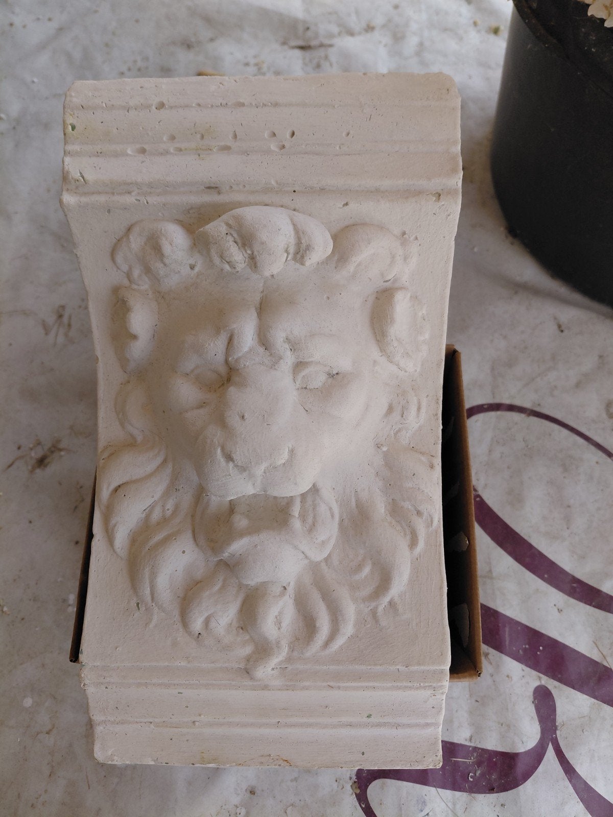 10 Plaaster ornamenten met leeuwenkop. Nieuw niet gebruikt., Antiek en Kunst, Ophalen